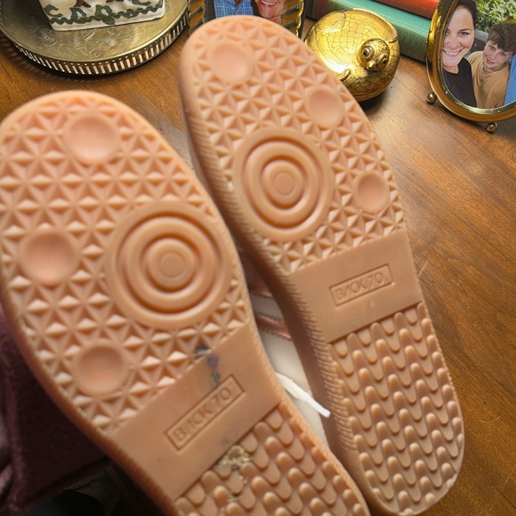 BACK 70 Women's Sneakers - worn 1x - Picture 5 of 5
